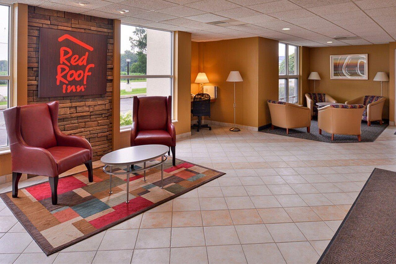 Red Roof Inn Sandusky - Milan Bagian luar foto